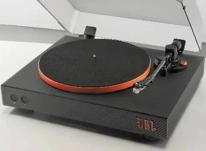 Playerul de vinil JBL